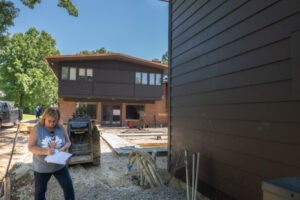 615 pool house-13